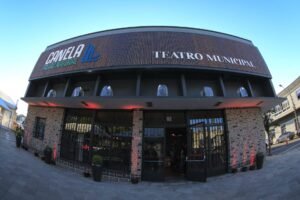 22_10_2021_34Sonho de Natal2021_Abertura Oficial no Teatrao com o Show do Som do Vento com a Participacao de Renato Borghetti. Foto Cleiton Thiele/SerraPress